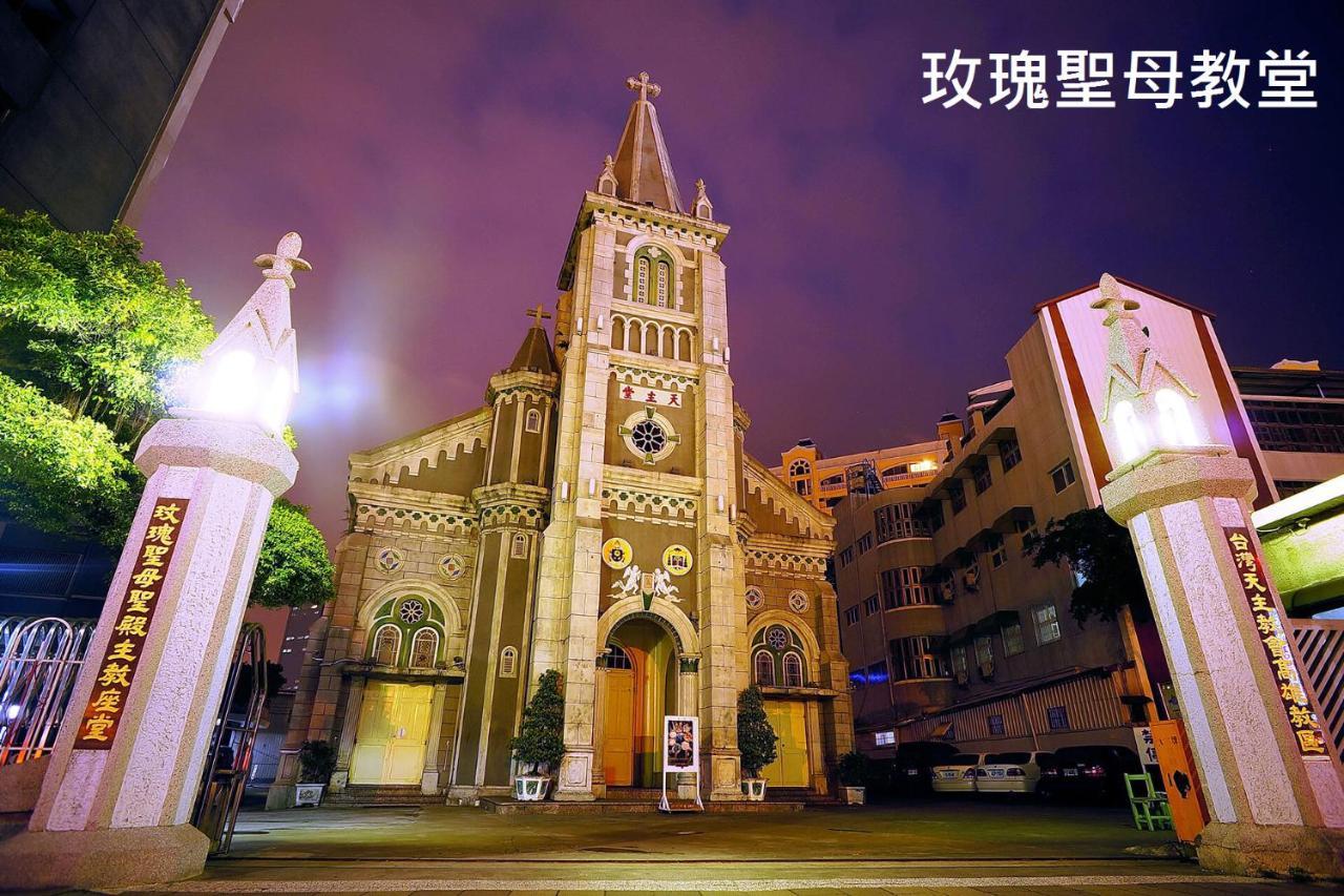 麗馨商旅七賢館 Hotel Каосюн Екстериор снимка