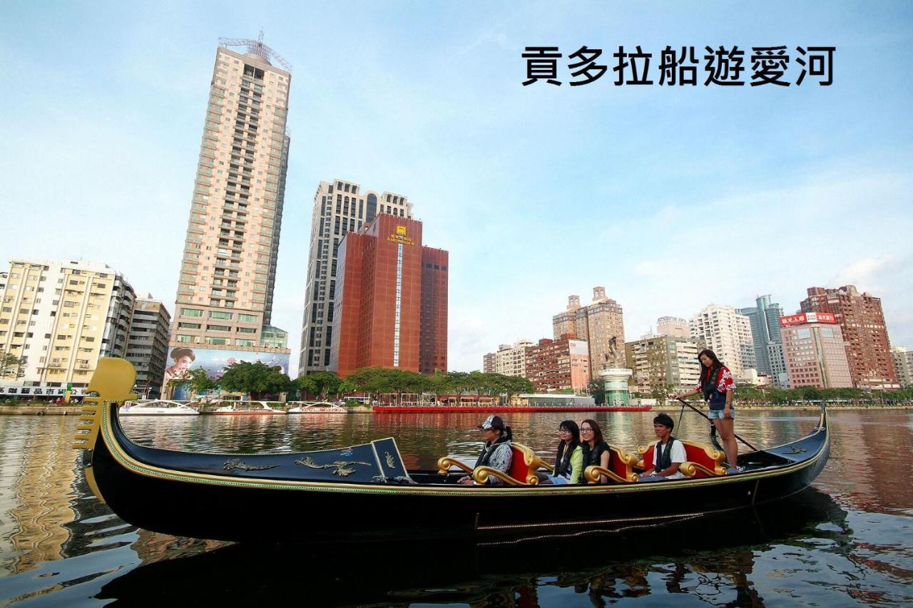 麗馨商旅七賢館 Hotel Каосюн Екстериор снимка